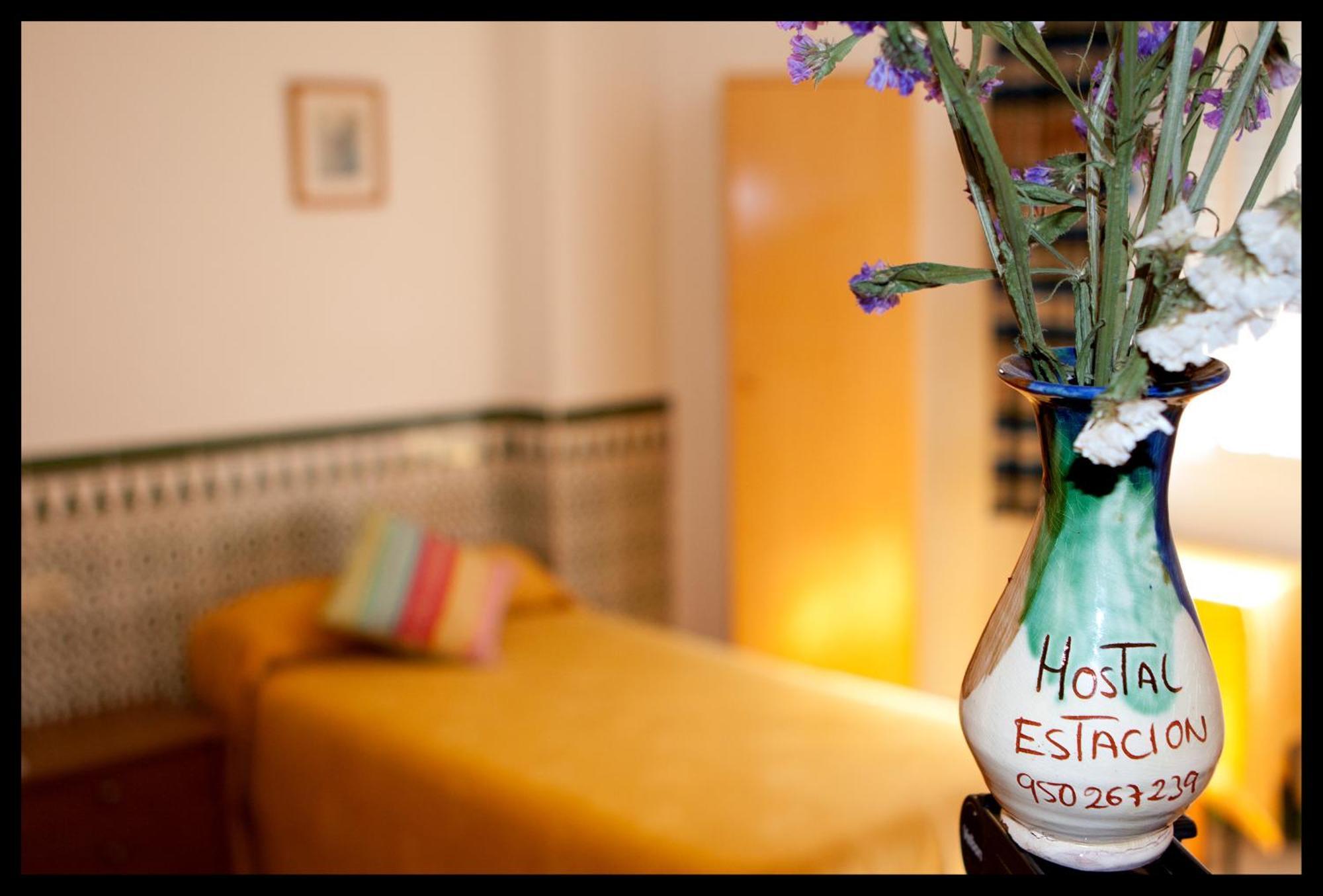Hostal Estacion Almería Buitenkant foto