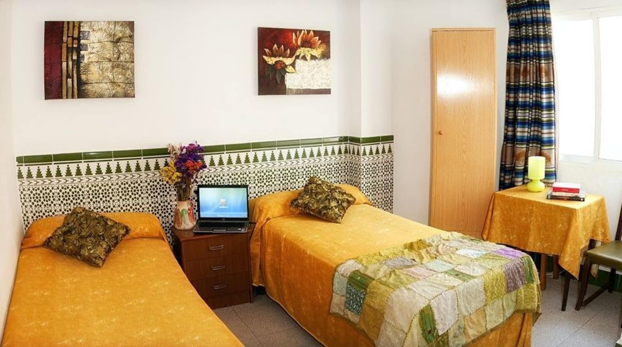 Hostal Estacion Almería Buitenkant foto